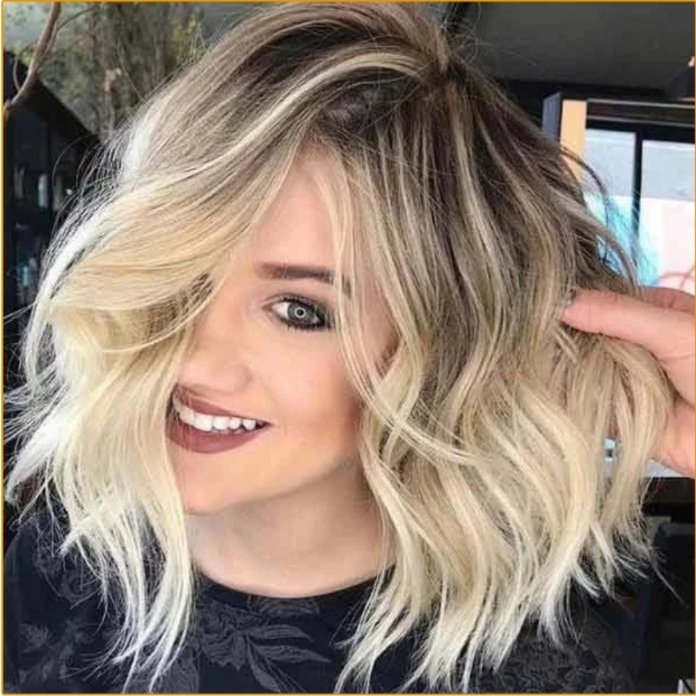 Blonde wave shoulder wig